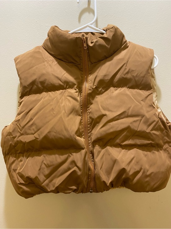 SHEIN Jackets & Blazers - SHEIN Cropped Puffer Vest in Camel